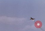 Immagine di Spettacolo sul campo d'aviazione di Tushino Mosca Russia Unione Sovietica, 1962, secondo 3 filmato di repertorio 65675080404