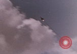 Immagine di Spettacolo sul campo d'aviazione di Tushino Mosca Russia Unione Sovietica, 1962, secondo 8 filmato di repertorio 65675080404