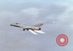 Immagine di Spettacolo sul campo d'aviazione di Tushino Mosca Russia Unione Sovietica, 1962, secondo 32 filmato di repertorio 65675080404