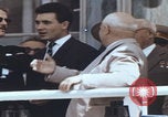 Immagine di Spettacolo sul campo d'aviazione di Tushino Mosca Russia Unione Sovietica, 1962, secondo 40 filmato di repertorio 65675080404