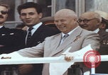 Immagine di Spettacolo sul campo d'aviazione di Tushino Mosca Russia Unione Sovietica, 1962, secondo 43 filmato di repertorio 65675080404