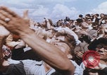 Immagine di Spettacolo sul campo d'aviazione di Tushino Mosca Russia Unione Sovietica, 1962, secondo 45 filmato di repertorio 65675080404