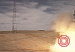 Standbild Sojus-Rakete hebt ab die Sowjetunion, 1970, aus Sekunde 11 historischem Filmmaterial Videoclip 65675080411