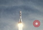 Standbild Sojus-Rakete hebt ab die Sowjetunion, 1970, aus Sekunde 34 historischem Filmmaterial Videoclip 65675080411