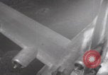 Image Le B-24 Liberator Bomber Brief Crash Koror Palau Islands, 1945, de la seconde 9 séquences d'archives historiques vidéo 65675080433