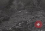 Image Le B-24 Liberator Bomber Brief Crash Koror Palau Islands, 1945, de la seconde 32 séquences d'archives historiques vidéo 65675080433