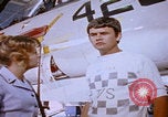 Image Technicien radar de chasse F-14 San Diego California USA, 1974, de la seconde 28 séquences d'archives historiques vidéo 65675080443