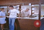 Image Technicien radar de chasse F-14 San Diego California USA, 1974, de la seconde 47 séquences d'archives historiques vidéo 65675080443