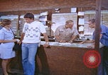 Image Technicien radar de chasse F-14 San Diego California USA, 1974, de la seconde 52 séquences d'archives historiques vidéo 65675080443