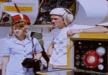 Image Équipage de l'escadron NAS Miramar San Diego California USA, 1974, de la seconde 4 séquences d'archives historiques vidéo 65675080445