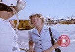 Image Équipage de l'escadron NAS Miramar San Diego California USA, 1974, de la seconde 28 séquences d'archives historiques vidéo 65675080445
