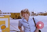 Image Équipage de l'escadron NAS Miramar San Diego California USA, 1974, de la seconde 33 séquences d'archives historiques vidéo 65675080445
