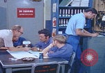 Immagine di Ufficiali dello squadrone della Marina DEGLI STATI UNITI San Diego California USA, 1974, secondo 3 filmato di repertorio 65675080447