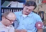 Immagine di Ufficiali dello squadrone della Marina DEGLI STATI UNITI San Diego California USA, 1974, secondo 20 filmato di repertorio 65675080447