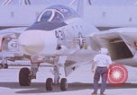 Image Chasseur Grumman F-14 Tomcat San Diego California USA, 1974, de la seconde 17 séquences d'archives historiques vidéo 65675080450