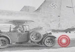 Standbild Gotha GO-242 Abschleppen mit einem Lkw Deutschland, 1941, aus Sekunde 3 historischem Filmmaterial Videoclip 65675080500