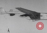 Standbild Gotha GO-242 Landung Deutschland, 1941, aus Sekunde 1 historischem Filmmaterial Videoclip 65675080505
