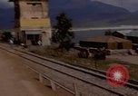 Image Route du village du Vietnam Vietnam, 1967, de la seconde 56 séquences d'archives historiques vidéo 65675080534