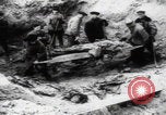 Immagine di Vittime del massacro di Katyn Unione Sovietica, 1943, secondo 43 filmato di repertorio 65675080537