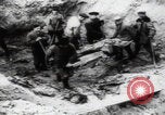 Immagine di Vittime del massacro di Katyn Unione Sovietica, 1943, secondo 44 filmato di repertorio 65675080537