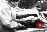 Immagine di Katyn massacro vittime autopsia Unione Sovietica, 1943, secondo 21 filmato di repertorio 65675080538