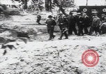 Immagine di Ricerca delle famiglie dei massacri di Katyn Unione Sovietica, 1943, secondo 29 filmato di repertorio 65675080539