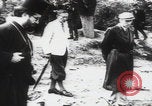 Immagine di Ricerca delle famiglie dei massacri di Katyn Unione Sovietica, 1943, secondo 41 filmato di repertorio 65675080539