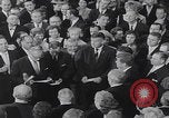 Standbild Präsident Kennedy Wiesbaden Funktion Wiesbaden Deutschland, 1963, aus Sekunde 22 historischem Filmmaterial Videoclip 65675080552