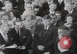 Standbild Präsident Kennedy Wiesbaden Funktion Wiesbaden Deutschland, 1963, aus Sekunde 35 historischem Filmmaterial Videoclip 65675080552