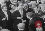 Standbild Präsident Kennedy Wiesbaden Funktion Wiesbaden Deutschland, 1963, aus Sekunde 50 historischem Filmmaterial Videoclip 65675080552