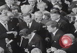 Standbild Präsident Kennedy Wiesbaden Funktion Wiesbaden Deutschland, 1963, aus Sekunde 57 historischem Filmmaterial Videoclip 65675080552