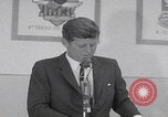 Standbild Präsident Kennedy besucht Hanau Fliegerhorst Kaserne Post Hanau Deutschland, 1963, aus Sekunde 41 historischem Filmmaterial Videoclip 65675080553