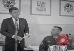 Standbild Präsident Kennedy besucht Hanau Fliegerhorst Kaserne Post Hanau Deutschland, 1963, aus Sekunde 55 historischem Filmmaterial Videoclip 65675080553