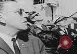 Standbild Präsident Kennedy Polaris Raketentest Cape Canaveral Florida USA, 1963, aus Sekunde 59 historischem Filmmaterial Videoclip 65675080558