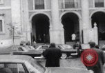 Immagine di Servizio commemorativo del Presidente Kennedy Madrid Spagna, 1963, secondo 10 filmato di repertorio 65675080563