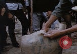 Image USMC CARE USA fournitures de secours Vietnam, 1966, de la seconde 30 séquences d'archives historiques vidéo 65675080570