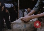 Image USMC CARE USA fournitures de secours Vietnam, 1966, de la seconde 32 séquences d'archives historiques vidéo 65675080570