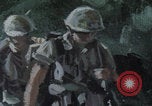Immagine di 5th Marine Div distribuisce il Vietnam Vietnam, 1966, secondo 3 filmato di repertorio 65675080571