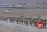 Immagine di 5th Marine Div distribuisce il Vietnam Vietnam, 1966, secondo 24 filmato di repertorio 65675080571