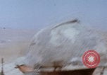 Immagine di 5th Marine Div distribuisce il Vietnam Vietnam, 1966, secondo 29 filmato di repertorio 65675080571