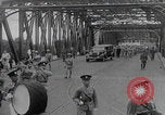 Standbild Shinzo Akagi Beerdigungszug Shanghai China, 1941, aus Sekunde 7 historischem Filmmaterial Videoclip 65675080582