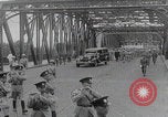 Standbild Shinzo Akagi Beerdigungszug Shanghai China, 1941, aus Sekunde 11 historischem Filmmaterial Videoclip 65675080582