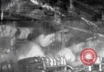 Standbild Japanische Textilarbeiterinnen Japan, 1937, aus Sekunde 1 historischem Filmmaterial Videoclip 65675080584