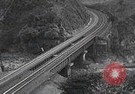 Standbild Japanische Textilarbeiterinnen Japan, 1937, aus Sekunde 58 historischem Filmmaterial Videoclip 65675080584