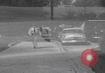 Standbild Einbruchversuch United States USA, 1959, aus Sekunde 1 historischem Filmmaterial Videoclip 65675080591