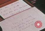 Immagine di Esaminatore di documenti di laboratorio dell'FBI Quantico Virginia USA, 1967, secondo 15 filmato di repertorio 65675080601