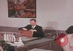Image Travail d'examinateur de laboratoire du FBI United States USA, 1967, de la seconde 8 séquences d'archives historiques vidéo 65675080602