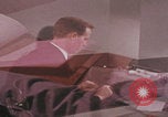 Image Travail d'examinateur de laboratoire du FBI United States USA, 1967, de la seconde 41 séquences d'archives historiques vidéo 65675080602