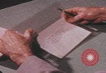 Image Travail d'examinateur de laboratoire du FBI United States USA, 1967, de la seconde 43 séquences d'archives historiques vidéo 65675080602
