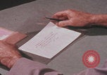Image Travail d'examinateur de laboratoire du FBI United States USA, 1967, de la seconde 44 séquences d'archives historiques vidéo 65675080602